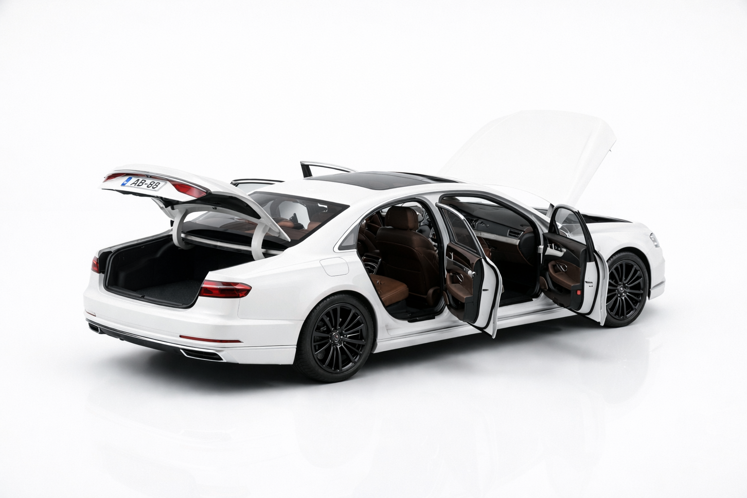 Audi A8 L "Prestige Edition" – 1:24 High-Detail Die-cast