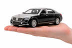 Mercedes-Maybach S600 Luxury Sedan – 1:24 Scale Precision Model