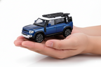 Land Rover Defender 110 Luxury Diecast Car - 1/24 Scale Precision Model