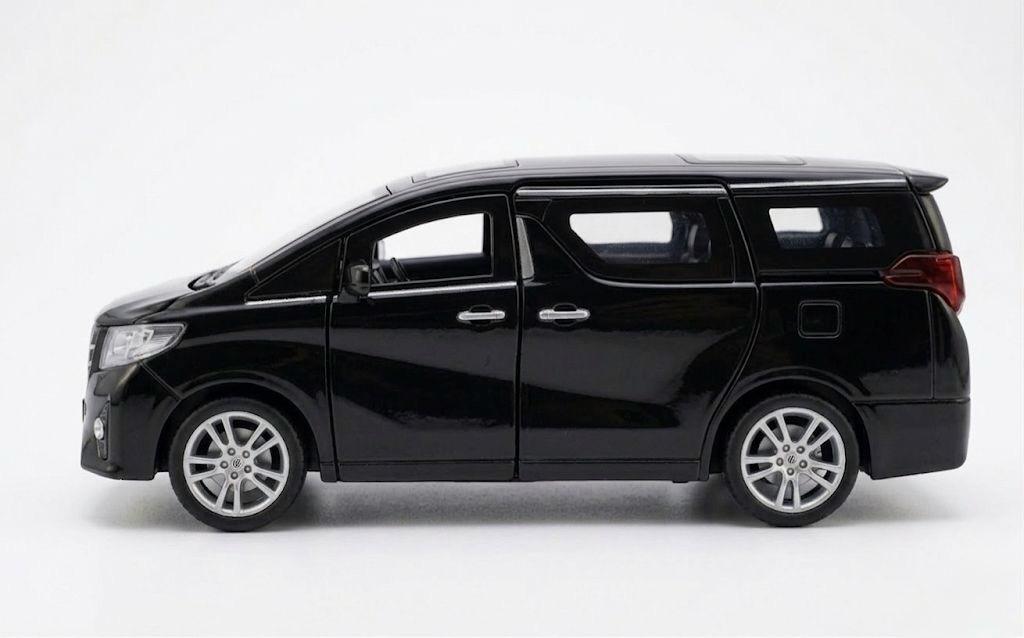 Toyota Vellfire Luxury MPV Diecast – 1:32 Scale Precision Edition