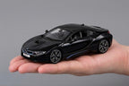 BMW i8 Hybrid Sports Car – 1:24 Scale Precision Model