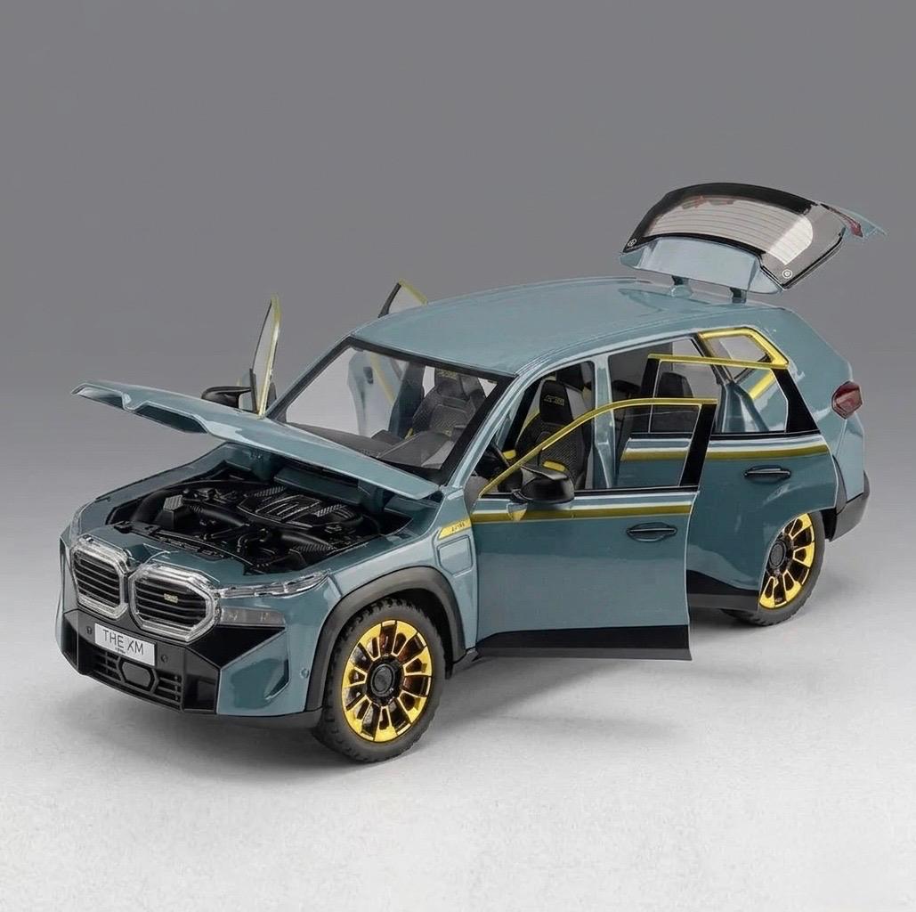 BMW XM Precision Metal Model featuring Interactive Lights & Engine Sound – 1:24 Scale