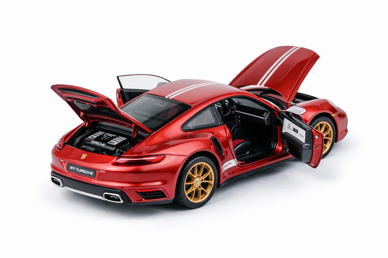 Porsche 911 Turbo S Luxury Diecast Car - 1/32 Scale Miniature