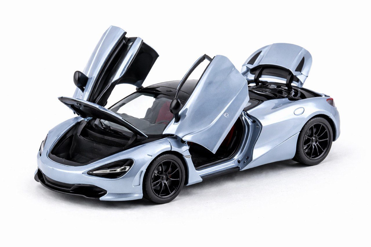 McLaren 720S Luxury Supercar Diecast - 1:32 Scale Precision Model