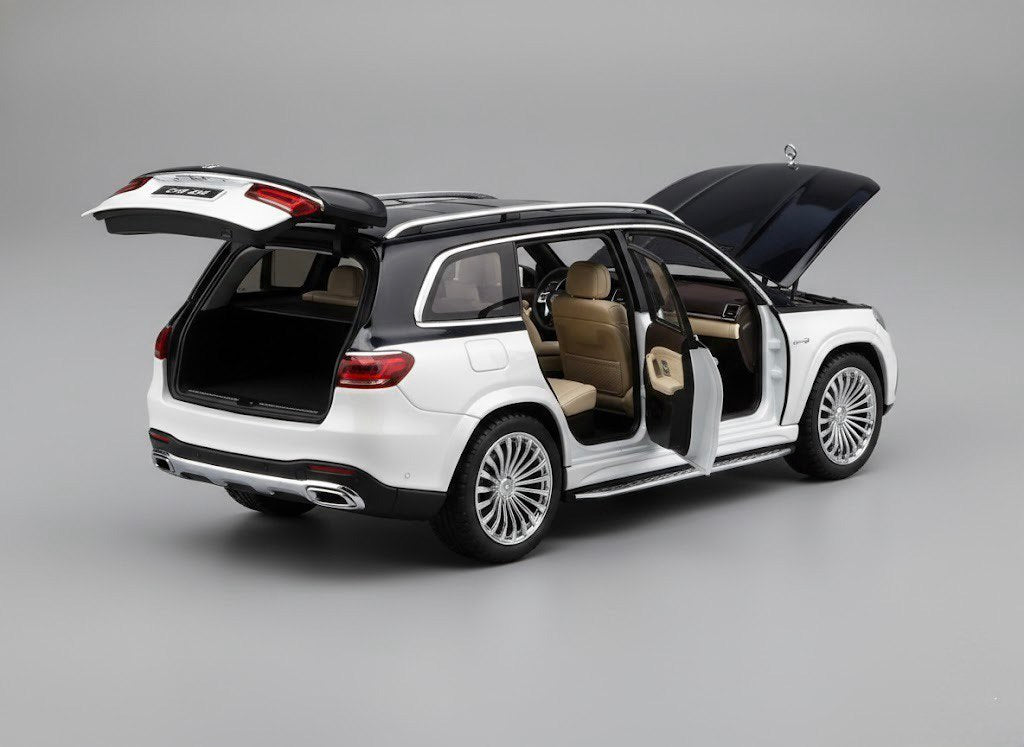 Mercedes-Benz GLS Luxury SUV Diecast - Executive Series 1:24 Scale