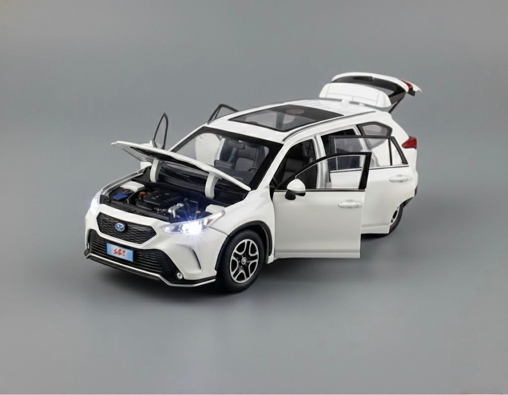 Premium Compact SUV Die-Cast – High-Detail 1:32 Scale